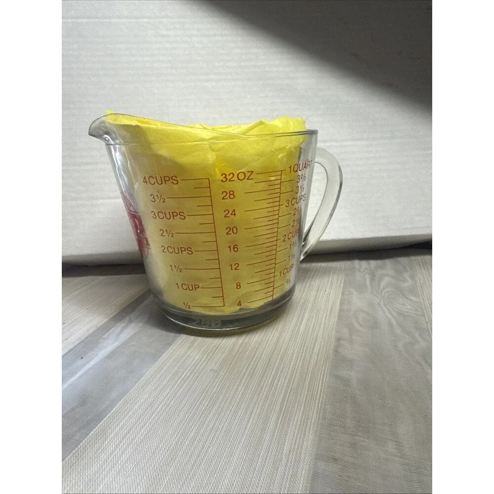 VTG Anchor Hocking #499 Closed D Handle 4 Cup Measuring Cup Red Print USA Made